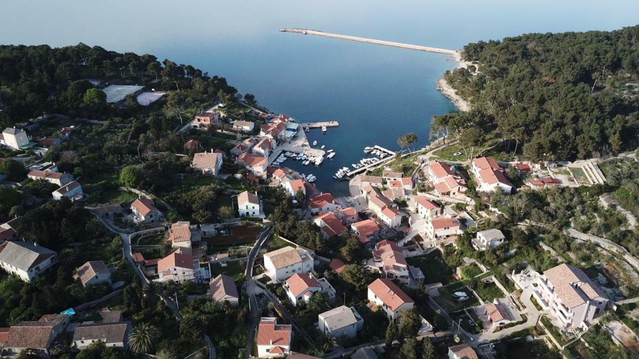 Guesthouse Antonija Veli Lošinj Zewnętrze zdjęcie
