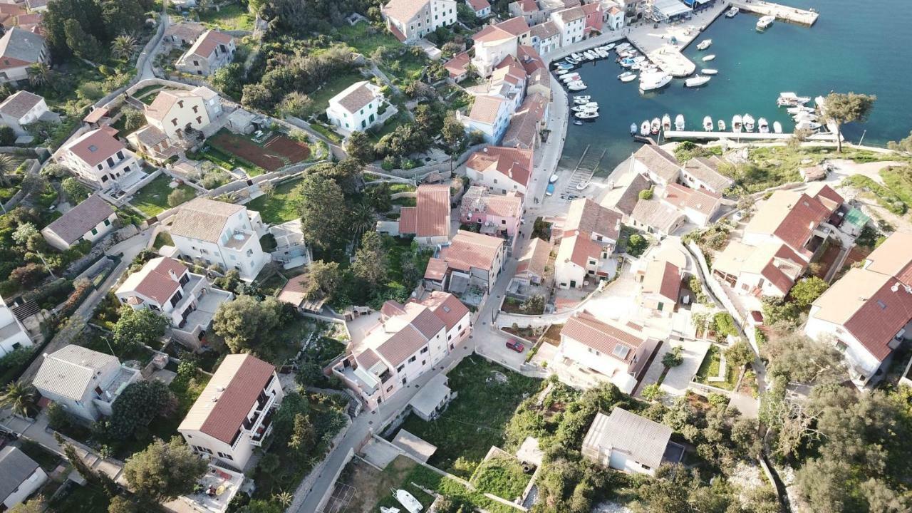 Guesthouse Antonija Veli Lošinj Zewnętrze zdjęcie
